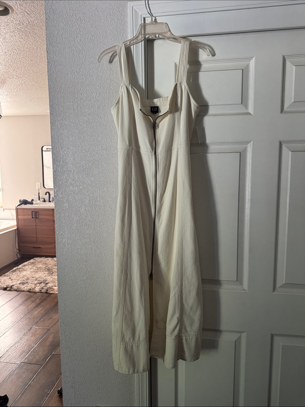 GAP Cream Sleeveless Front-Zip Denim Dress